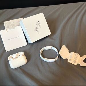 Apple airpod pros 2nd generation